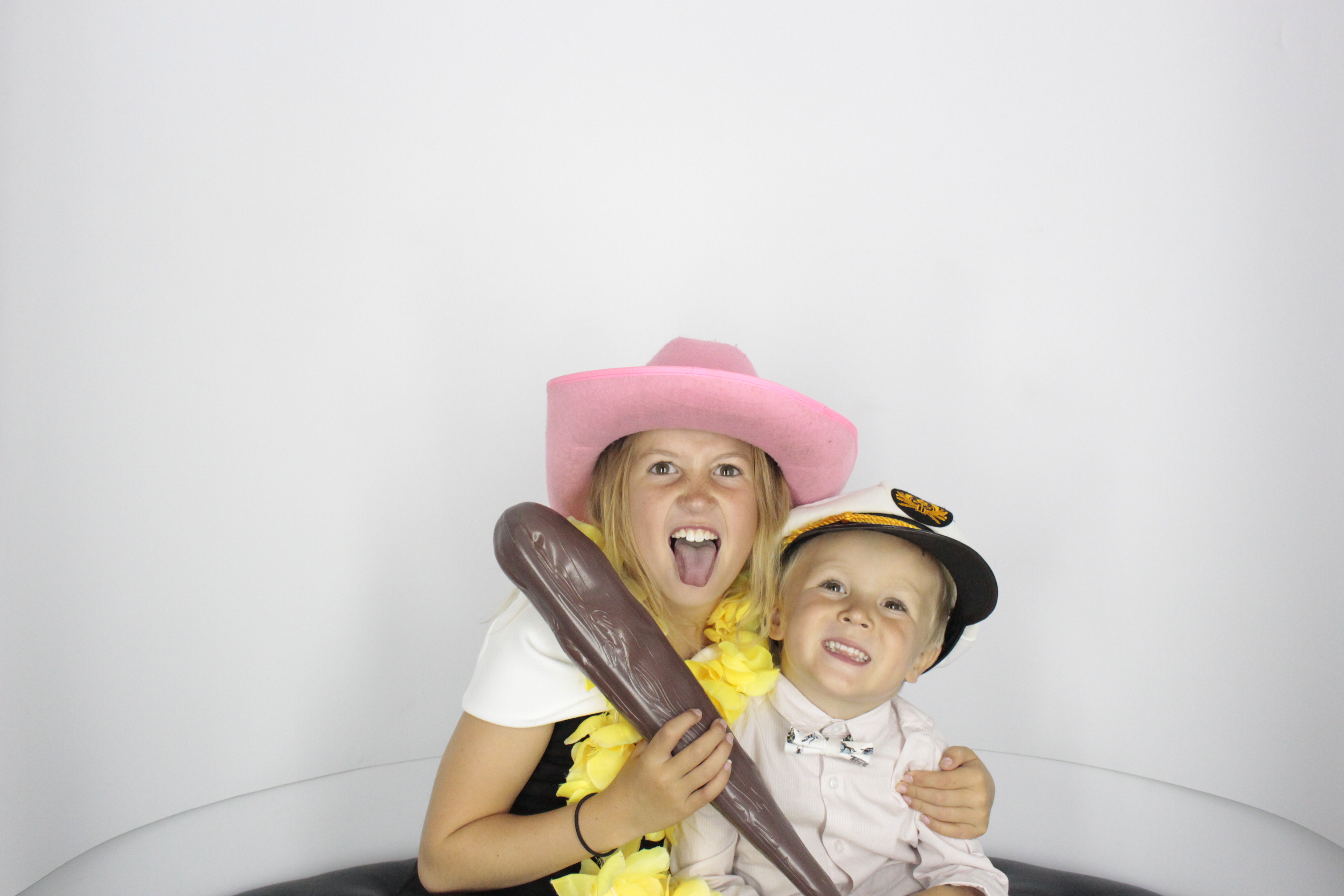  Heather & Daniel's Wedding | View more photos from the event at gallery.myphotoboothexperience.co.uk/u/MyPhotoBoothExperienceLtd/Heather-Daniels-Wedding